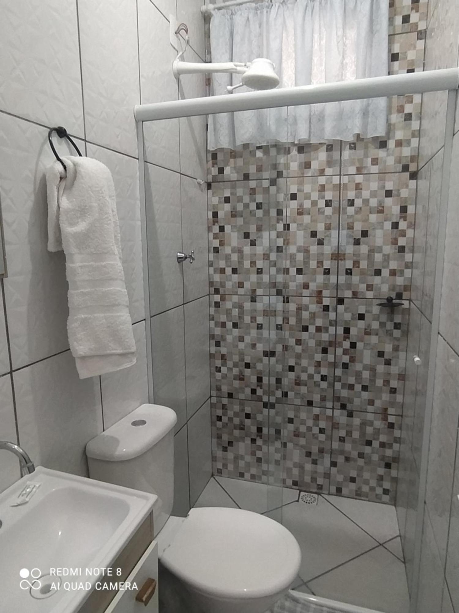 Pousada Quarto Privativo A 600 Mts Da Basilica Nova Aparecida  Zewnętrze zdjęcie
